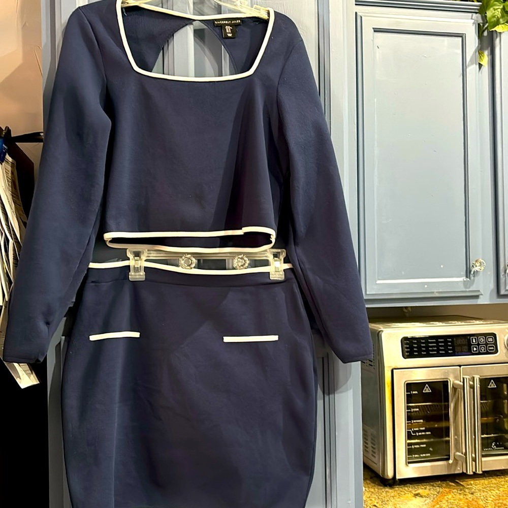 NEW!! Adorable two piece crop and skirt set!